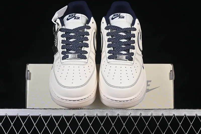 All Categories Nk Air Force 1 Air Force Series Nk Air Force 1 Low Air Force Low Nike Air Force 1'07 Low Bugs Bunny Dark Blue Air Force One Low Casual Shoes SM6668-131